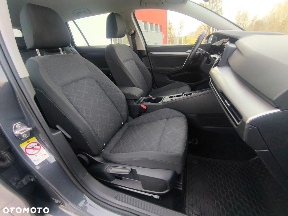 Volkswagen Golf Variant - 18