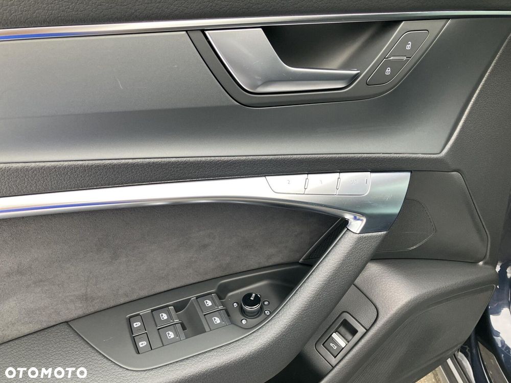 Audi A6 Allroad - 11