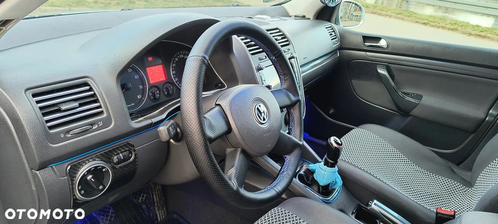 Volkswagen Golf 1.4 FSI Comfortline - 8