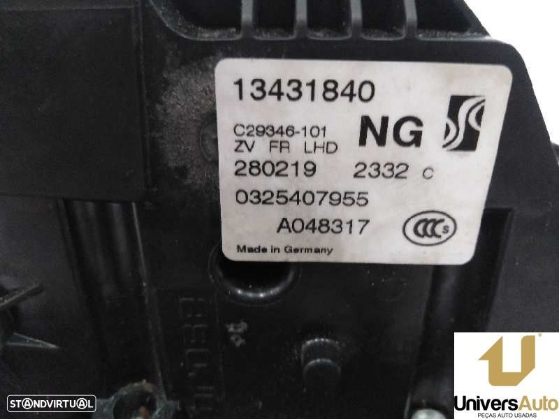 FECHADURA PORTA FRONTAL DIREITA OPEL CORSA E 2019 -13431840 - 4