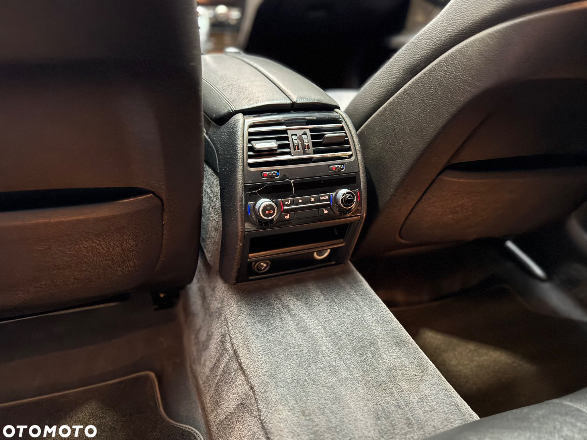 BMW Seria 7 740Li - 7