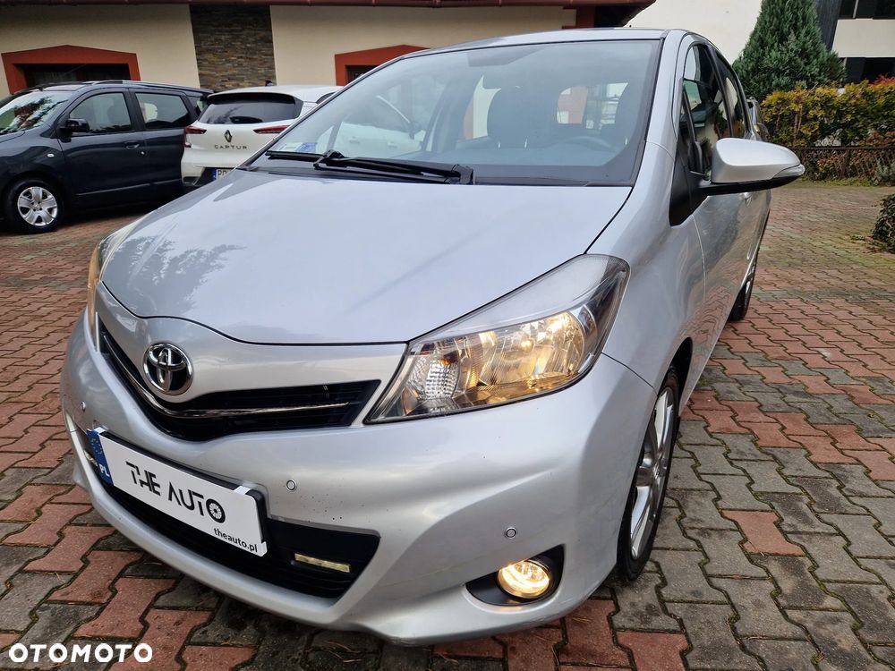 Toyota Yaris 1.33 Premium EU6 - 32