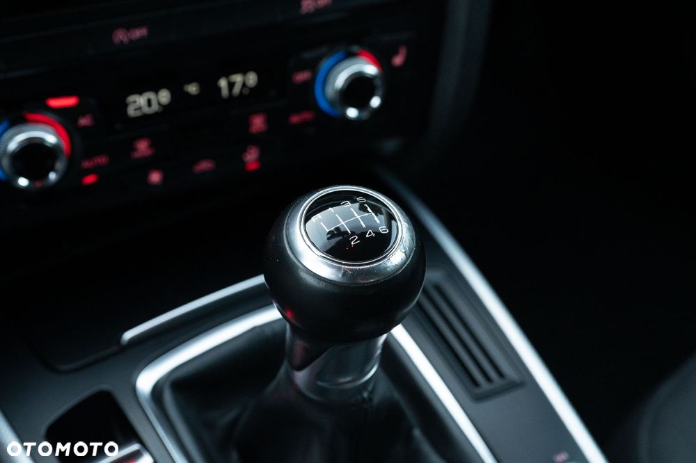 Audi A4 Avant 2.0 TDI 116g DPF Ambiente - 15