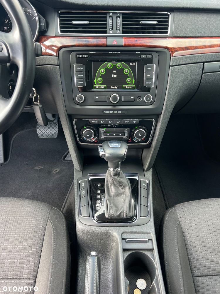 Skoda Superb 2.0 TSI Elegance DSG - 12