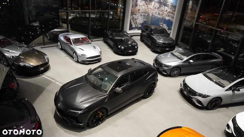 Lamborghini Urus - 5