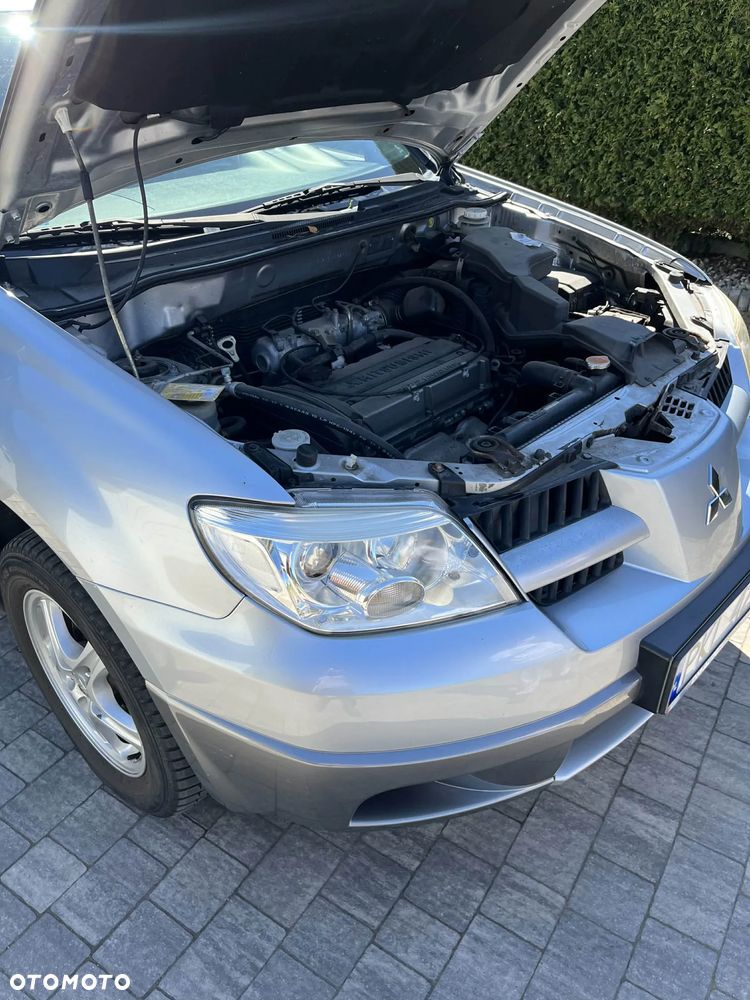 Mitsubishi Outlander 2.0 2WD Invite - 7