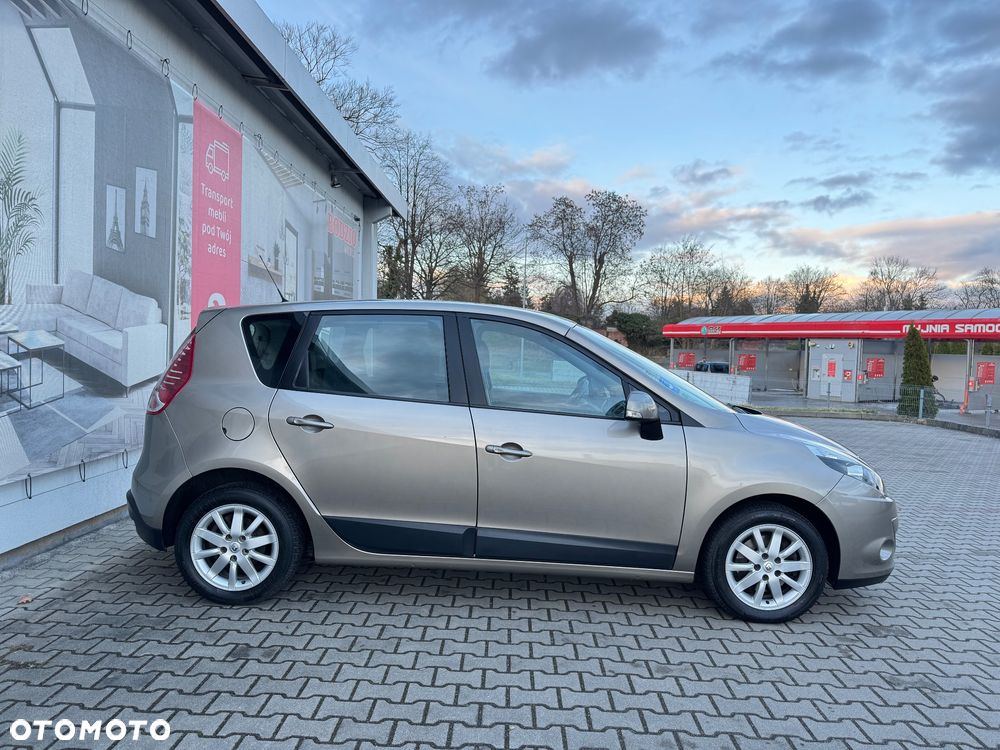 Renault Scenic - 32