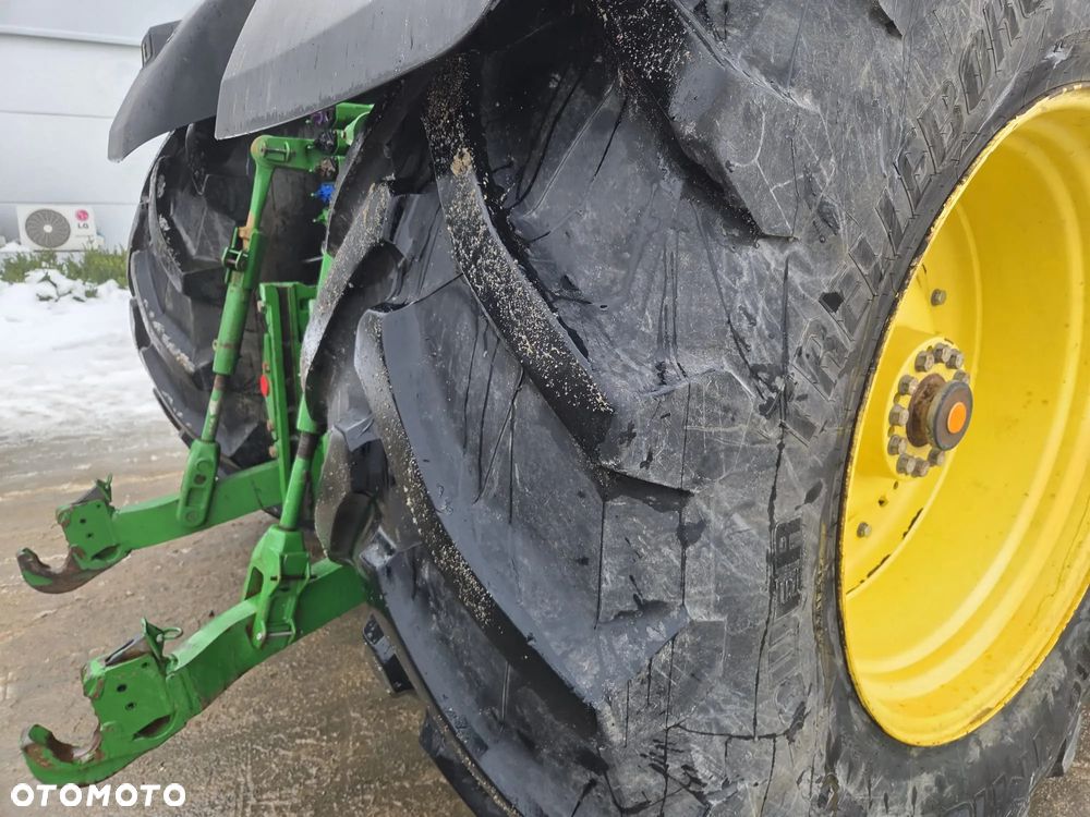 John Deere 8R310 - 16