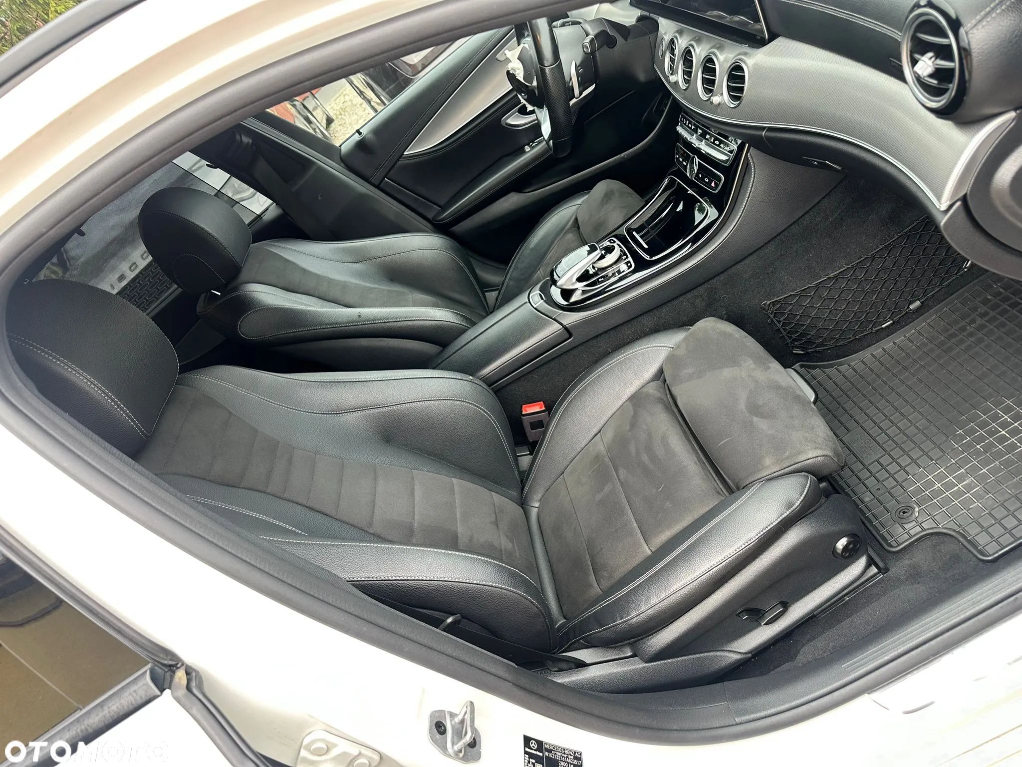 Mercedes-Benz Klasa E 300 de AMG/Avantgarde - 22