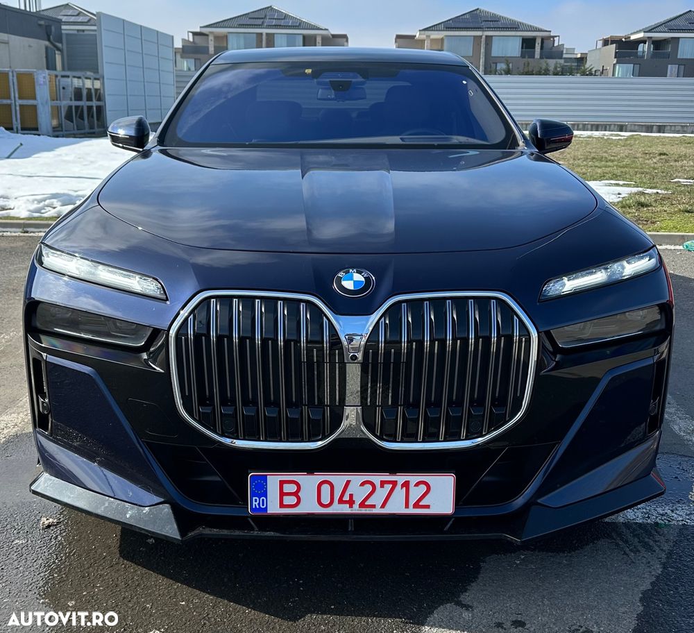 BMW Seria 7 740d xDrive MHEV - 6