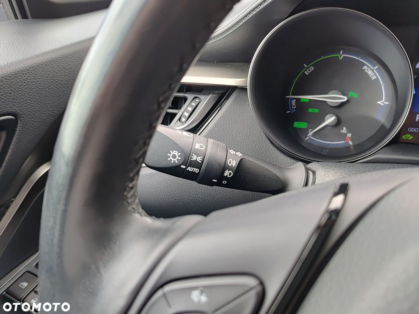 Toyota C-HR - 21