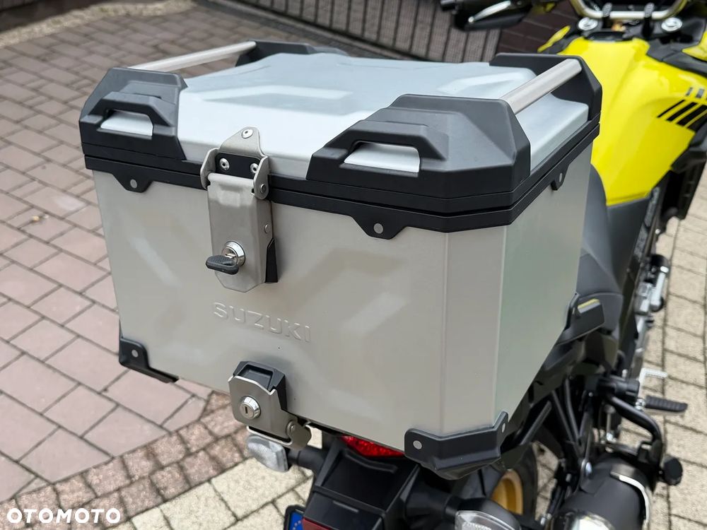 Suzuki V-STROM - 14
