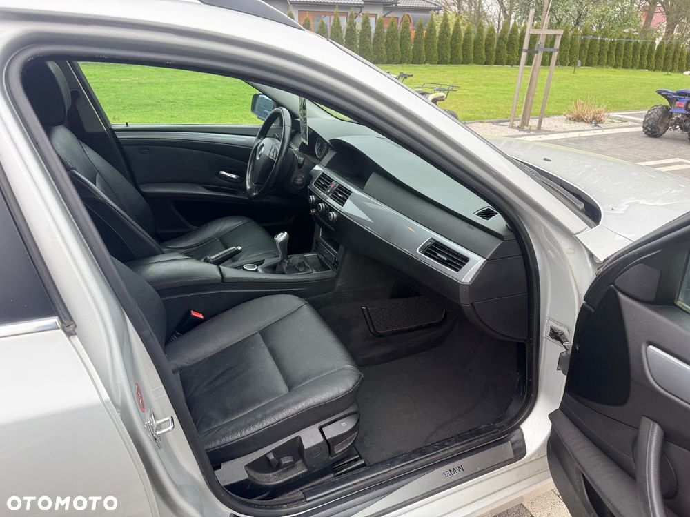 BMW Seria 5 520d - 15