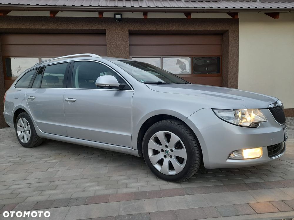 Skoda Superb 2.0 TDI Family - 1