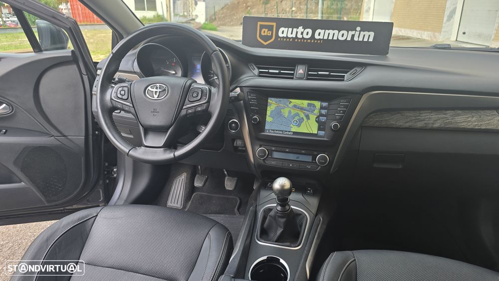 Toyota Avensis SW 2.0 D-4D Luxury+GPS - 16