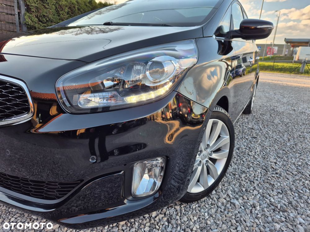 Kia Carens 2.0 GDI Edition 7 - 9