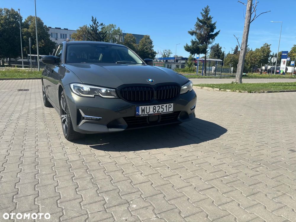 BMW Seria 3 320d xDrive Luxury Line Purity - 2