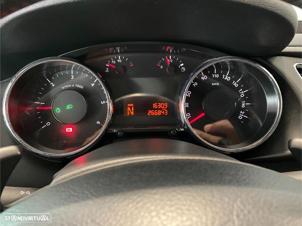 Peugeot 3008 e-HDi 115 ETG6 Stop&Start Active - 39