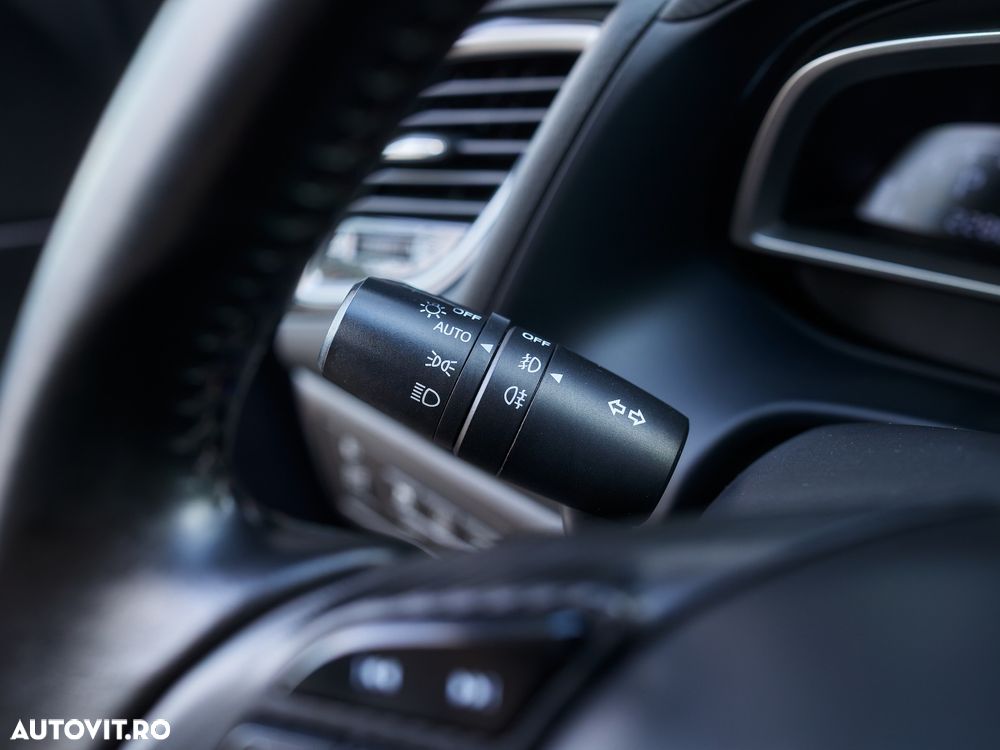 MAZDA 3 2014 — imagine 24