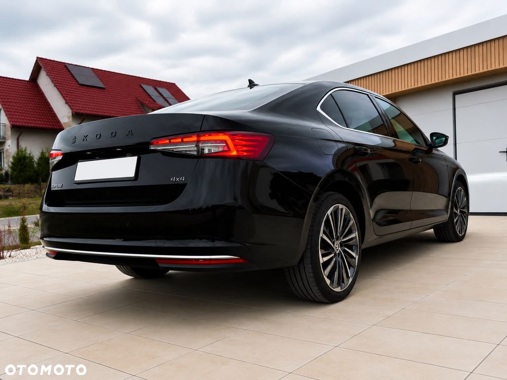 Skoda Superb 2.0 TDI SCR 4x4 L&K DSG - 3