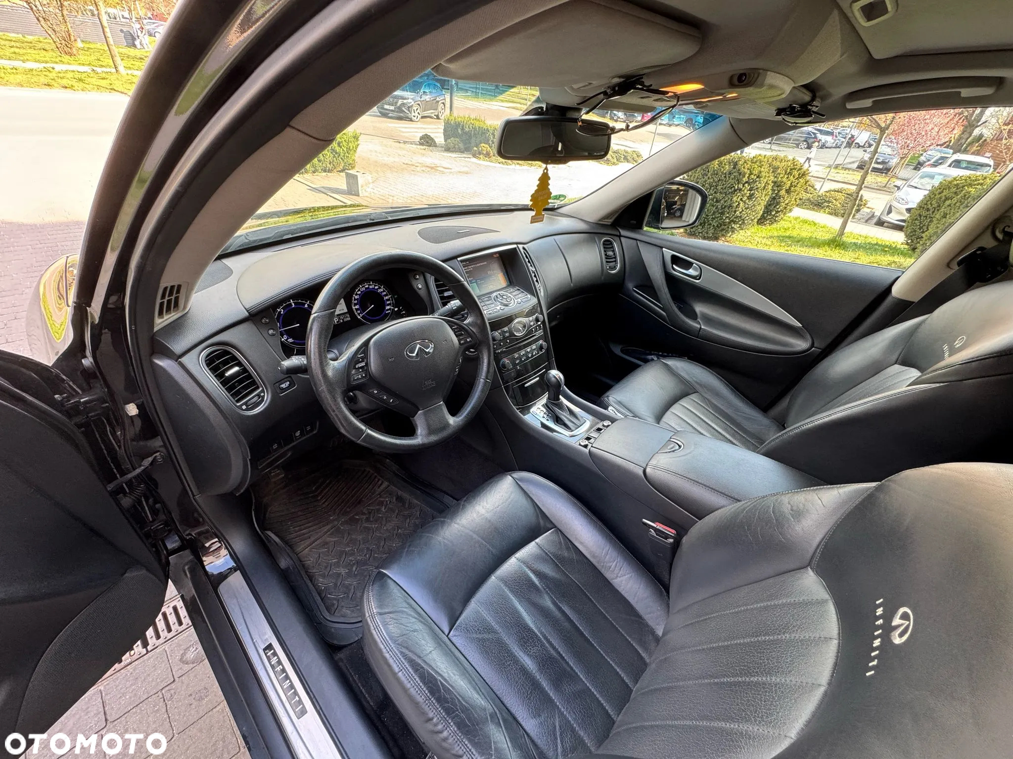 Infiniti EX EX30d Black Premium - 6