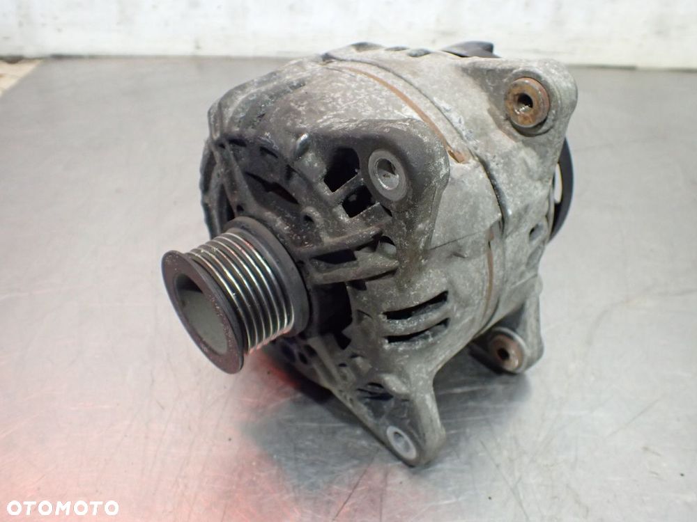 ALTERNATOR RENAULT SCENIC III  8200660041-A - 1