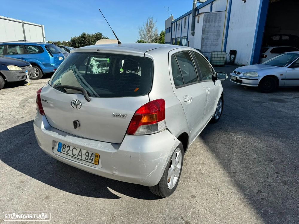 Toyota Yaris 1.4D 2006 para peças - 2