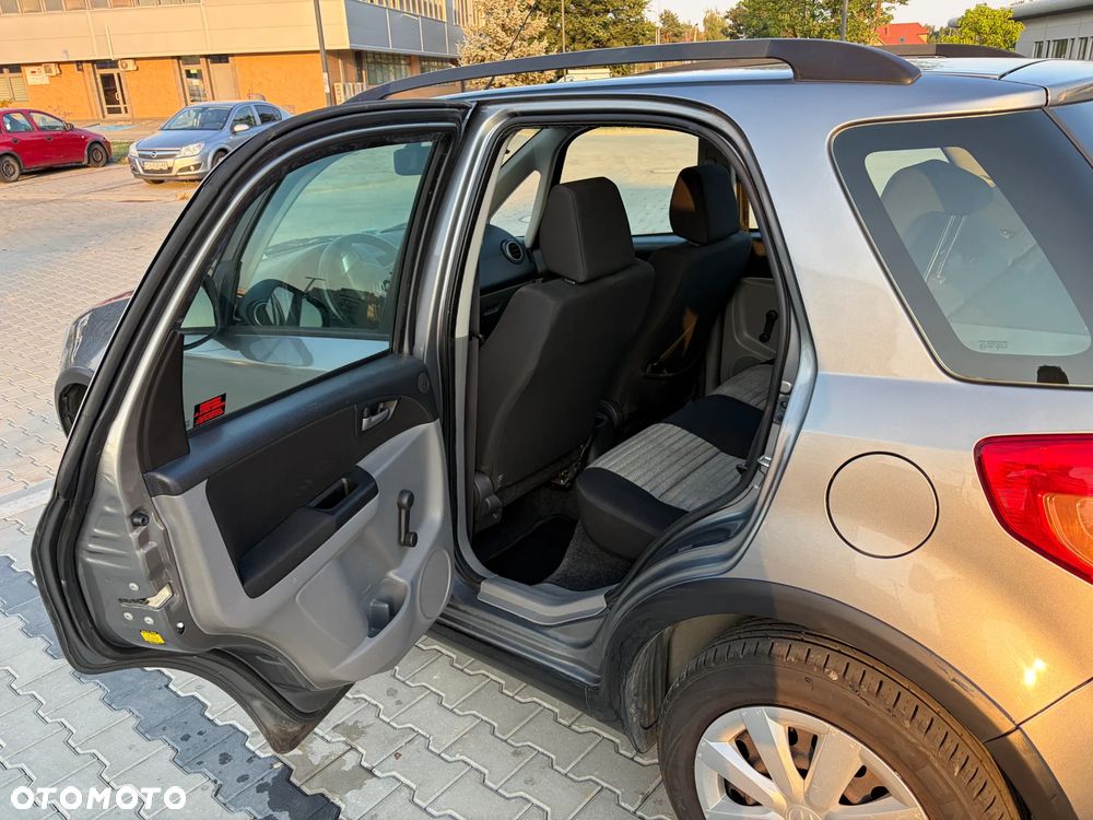 Suzuki SX4 1.6 Comfort 4WD - 2