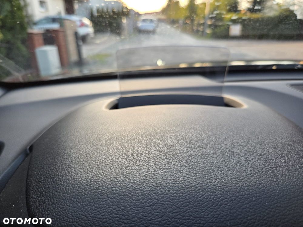 Hyundai Kona 1.6 T-GDI DCT Premium - 9