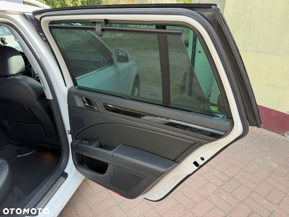 Skoda Superb 2.0 TSI L&K DSG - 27