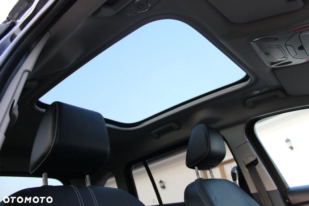 Ford Grand C-MAX 2.0 TDCi Business Edition - 27