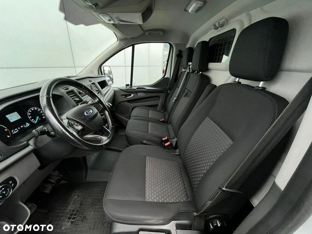 Ford Transit Custom - 16