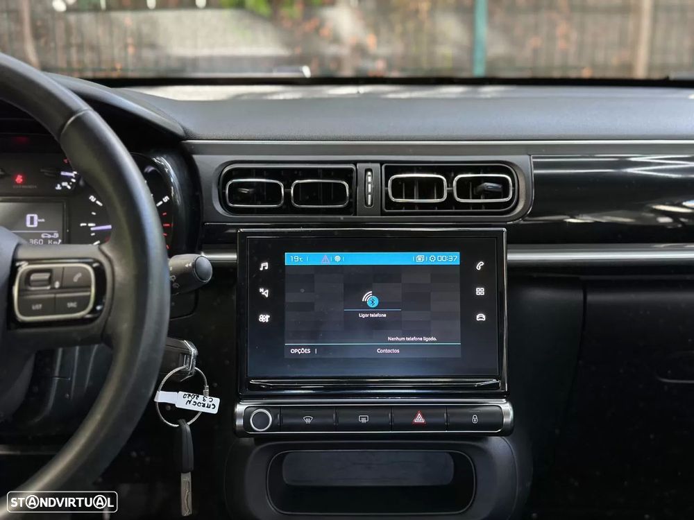 Citroën C3 1.2 PureTech Shine Pack - 27