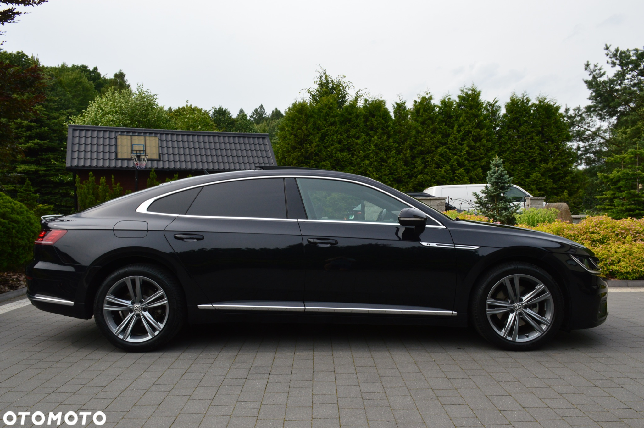 Volkswagen Arteon 2.0 TSI DSG R-Line Edition - 9