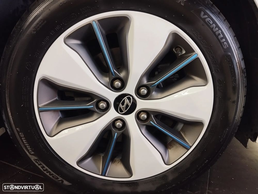 Hyundai Ioniq 1.6 GDI PHEV Tech - 9