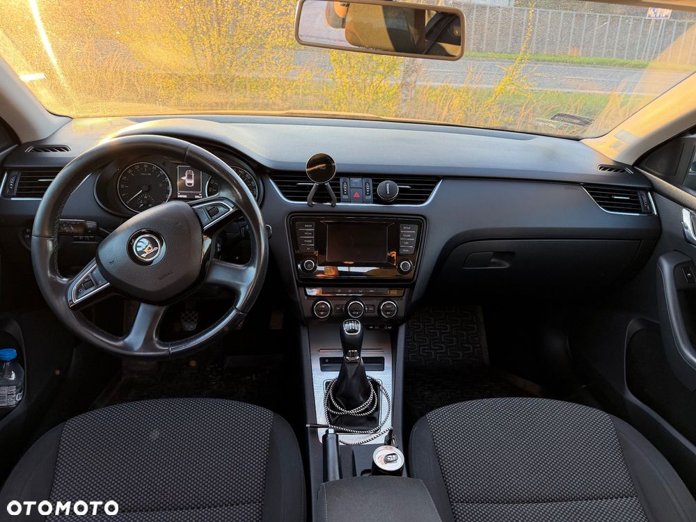 Skoda Octavia 2.0 TDI Edition - 5