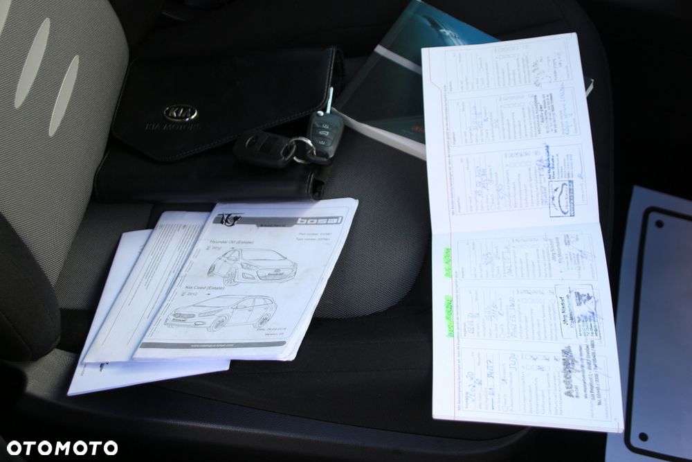 Kia Ceed 1.6 GDI ISG Platinum Edition - 17