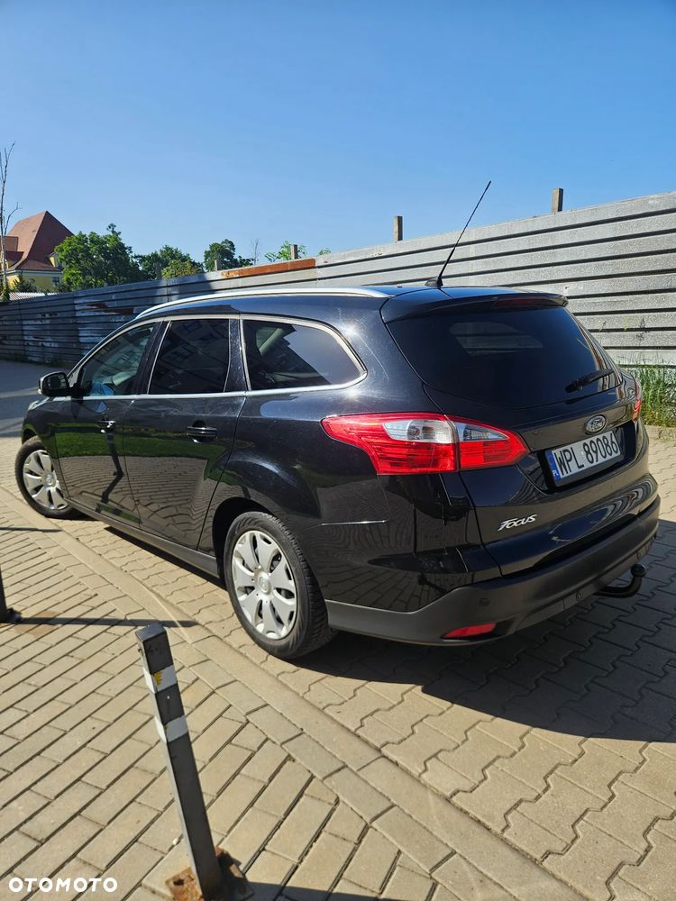 Ford Focus 1.6 EcoBoost Titanium - 4