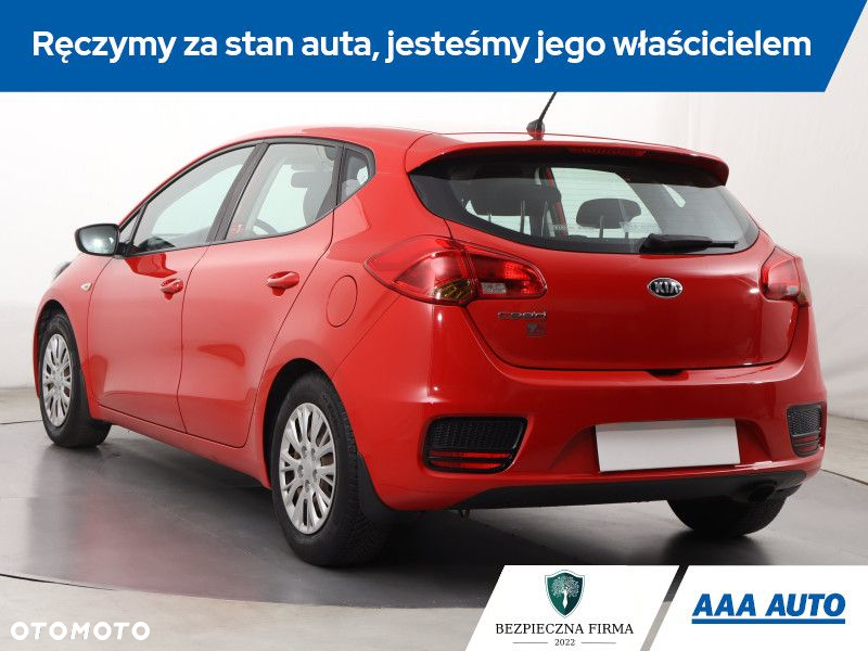 Kia Ceed - 5