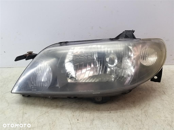 Reflektor lampa przód LEWA Mazda 323 VI 1998-2003R STANLEY