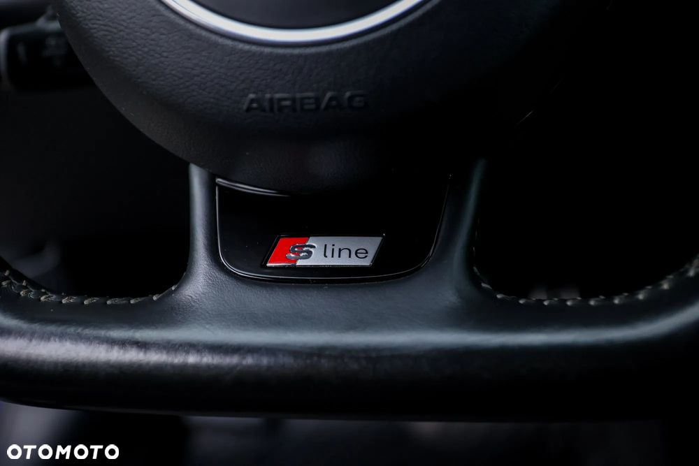 Audi A5 Sportback 2.0 TDI quattro S tronic sport - 33