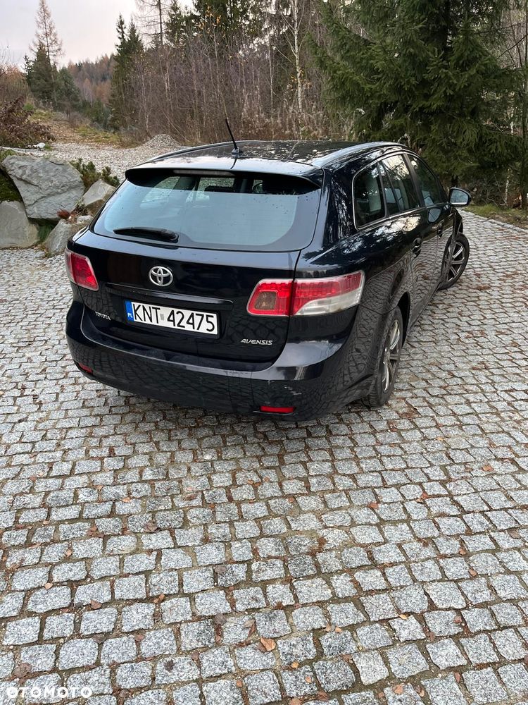 Toyota Avensis 2.0 D-4D Sol - 10