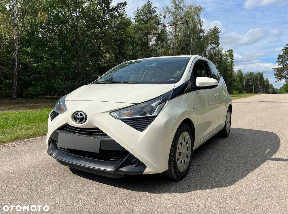 Toyota Aygo x-play - 5