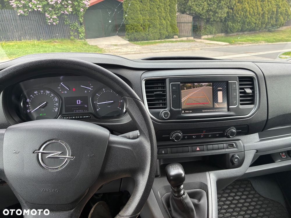 Opel Vivaro - 12