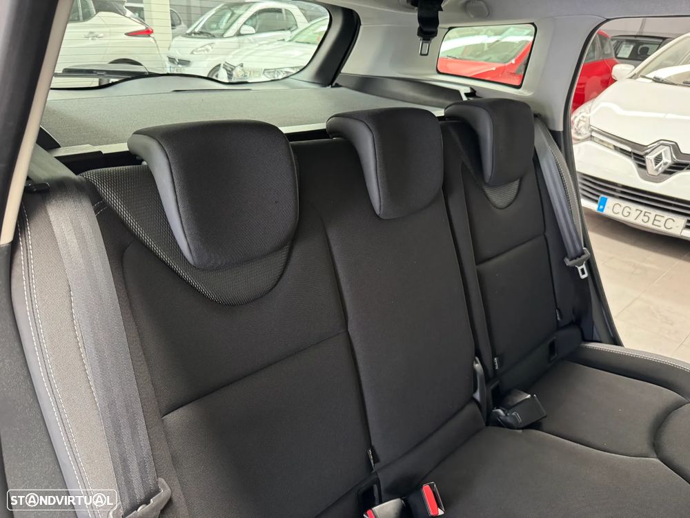 Renault Clio Sport Tourer 1.5 dCi Confort 82g - 19