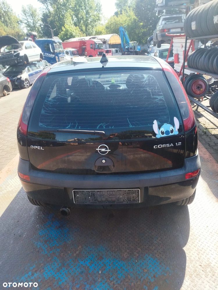 Opel Corsa C na części - 9