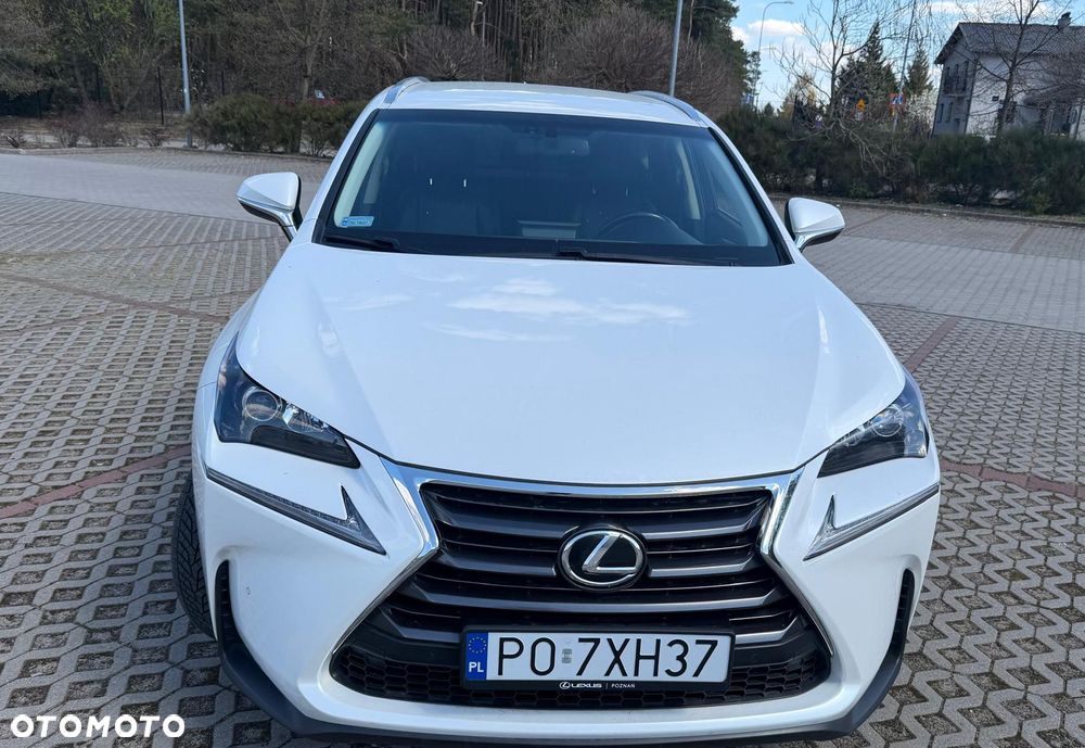 Lexus NX 200t Comfort AWD - 2