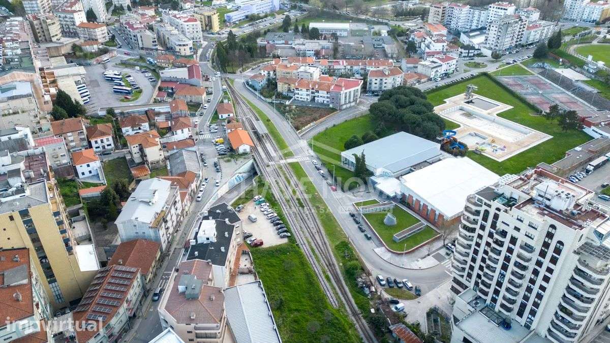 T3 Renovado no Centro de São João da Madeira - Grande imagem: 5/38