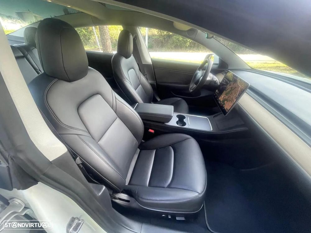 Tesla Model 3 Long Range Tração Integral - 22