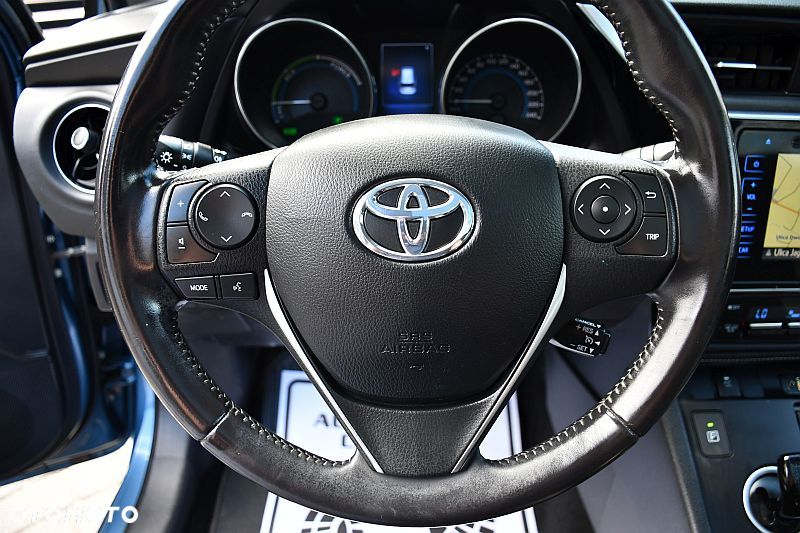 Toyota Auris 1.8 HSD Prestige - 12